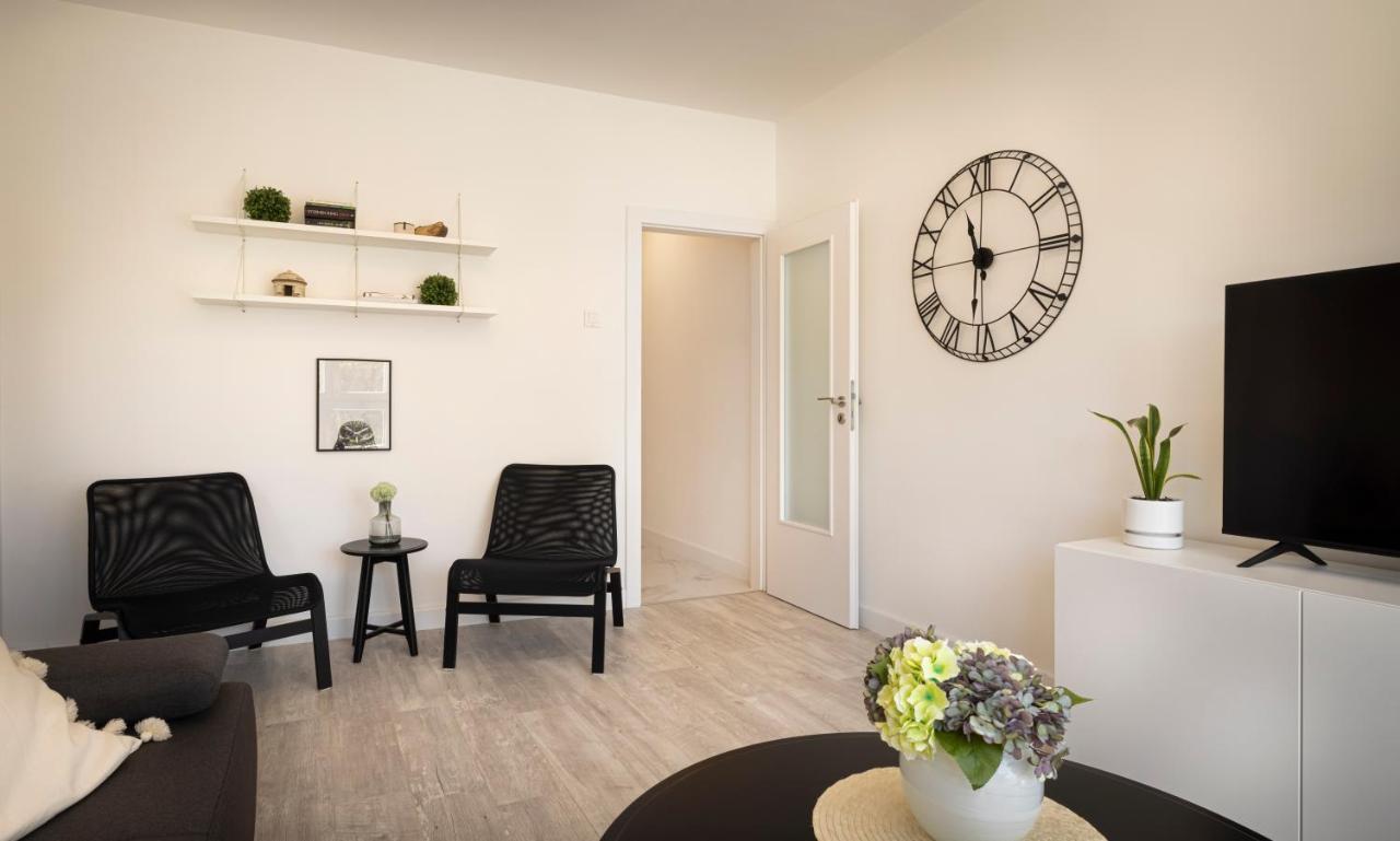 Apartment Bilini Castropola *